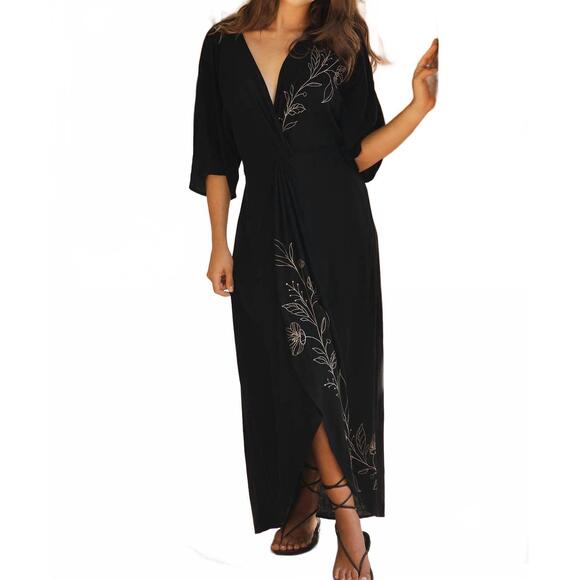 NEW LOVESTITCH front knot kimono dress in black - Picture 7 of 7